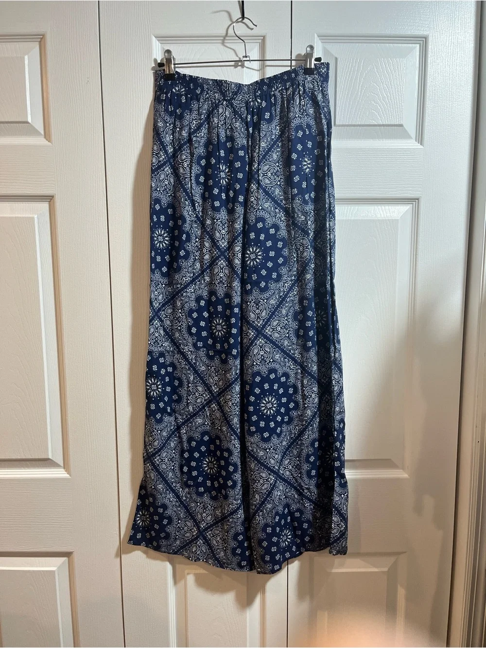 Forever 21 Navy Tile-Print Wide Leg Split-Hem Pants Boho Festival Y2K Western - Picture 4 of 4